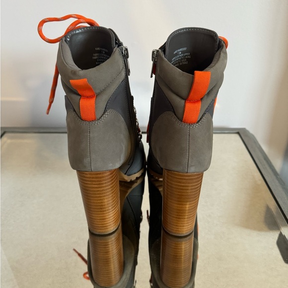 Steve Madden Karey Ankle Boot - Picture 4 of 5